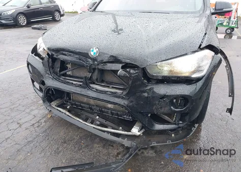 2018 BMW X1 xDrive28I из США, поврежденный, VIN WBXHT3C35J5K31940